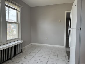 15 Rose St in Stamford, CT - Foto de edificio - Building Photo