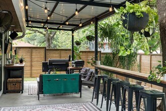 9101 Heatherwood Dr in Austin, TX - Building Photo - Building Photo