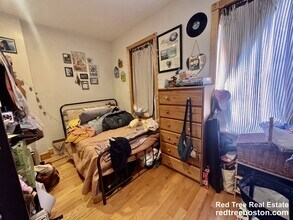 11 Tabor Pl, Unit 1 in Brookline, MA - Foto de edificio - Building Photo