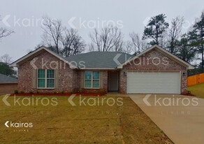 327 Bent Tree Dr in Prattville, AL - Building Photo