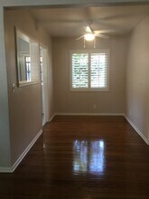1620 W Alameda Ave, Unit 1 in Burbank, CA - Building Photo - Building Photo