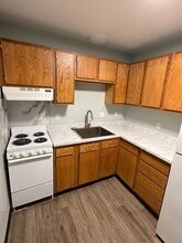 Grand heights Apartments in Des Moines, IA - Building Photo - Interior Photo