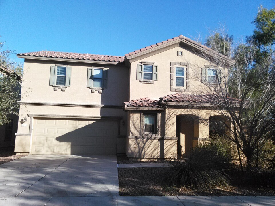 1212 E Canyon Creek Dr in Gilbert, AZ - Building Photo