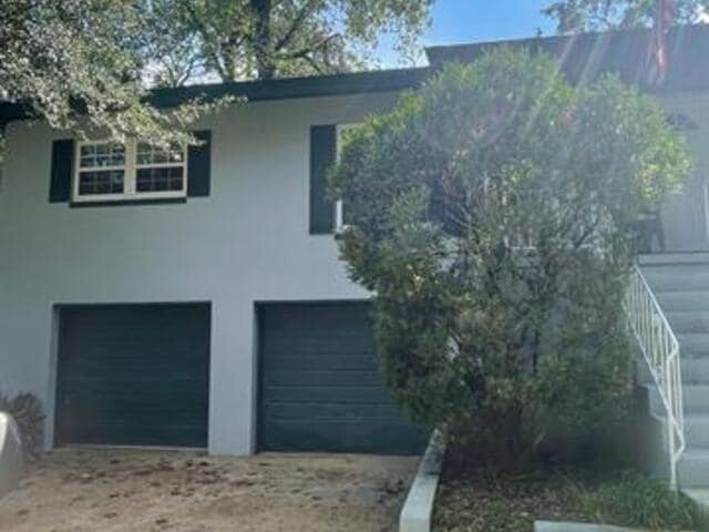 property at 3413 Miami Dr