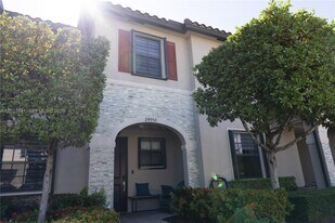 24950 SW 114th Ave in Homestead, FL - Building Photo