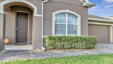 300 Mossyrock Ave in Winter Garden, FL - Building Photo - Building Photo