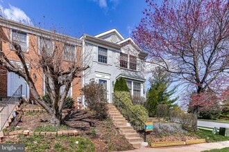 6388 New Haven Ct in Frederick, MD - Building Photo - Building Photo