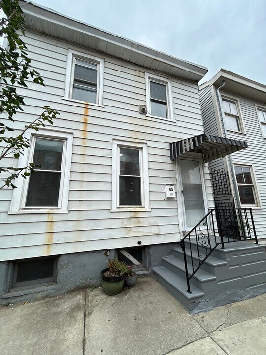 53 N Stockton St in Trenton, NJ - Building Photo