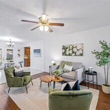 3822 W Calgary Ct in Irving, TX - Building Photo - Building Photo