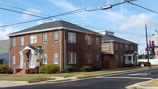 621 Canal St NE in Decatur, AL - Building Photo - Building Photo