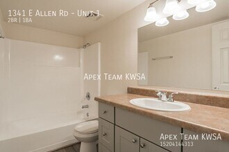 1341 E Allen Rd in Tucson, AZ - Building Photo - Building Photo