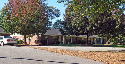 Gateway House in Greenville, SC - Building Photo - Building Photo