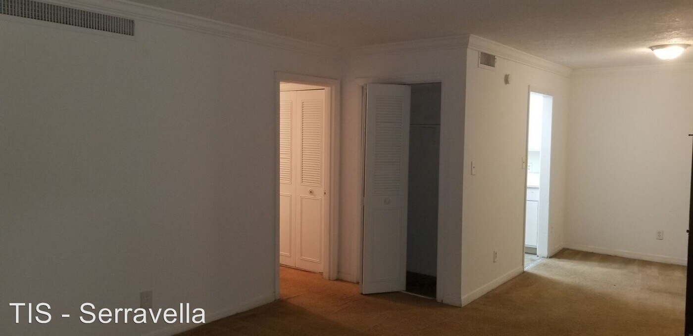 325 Wymore Rd in Altamonte Springs, FL - Building Photo
