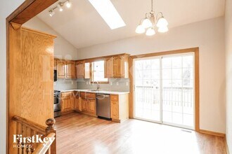 115 W Sierra Dr in Raymore, MO - Building Photo - Building Photo