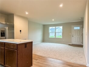 16 Trailhead Rd in Henrietta, NY - Building Photo - Building Photo