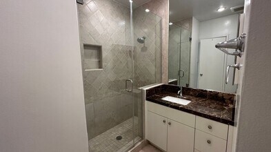2605 28th St in Santa Monica, CA - Building Photo - Building Photo