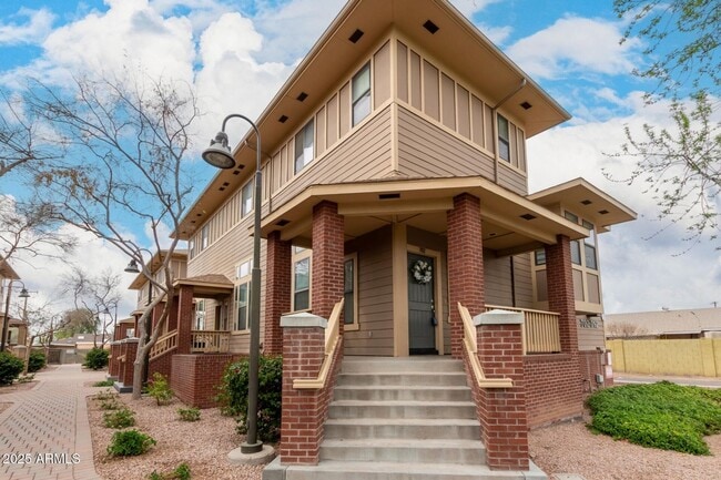 property at 702 S Beck Ave