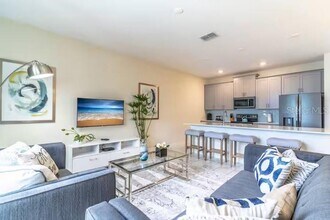 388 Ocean Course Ave in Davenport, FL - Building Photo - Building Photo