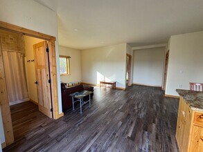 24 Moonlite Dr in Cody, WY - Building Photo - Building Photo
