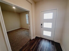 16408 Coratina Dr in Pflugerville, TX - Building Photo - Building Photo