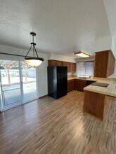 4751 Scott Way in Eureka, CA - Building Photo - Building Photo