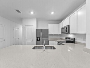 4419 Rachel Fls Dr in Tampa, FL - Building Photo - Building Photo