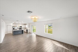 6338 Windwood Wy in Port St. Lucie, FL - Building Photo - Building Photo