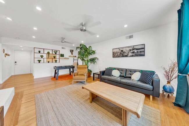6836 S Land Park Dr, Unit SI ID1473530P