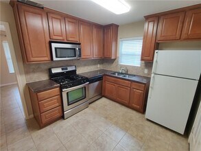300 Wilmes Dr in Austin, TX - Building Photo - Building Photo