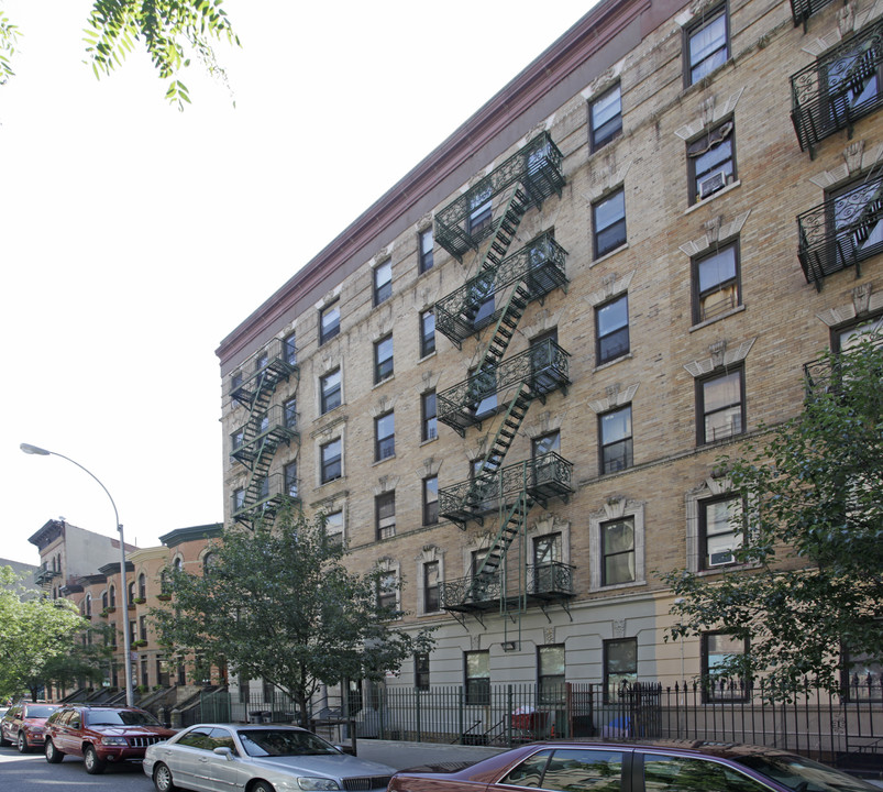 93-97 Hamilton Pl in New York, NY - Building Photo