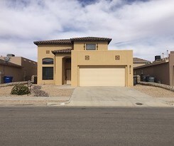 11328 Manuel Gameros Dr in El Paso, TX - Building Photo