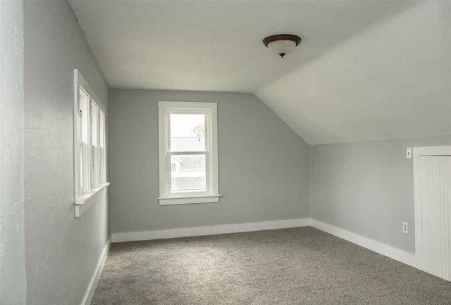 108 N Main St in Tripoli, IA - Building Photo - Building Photo