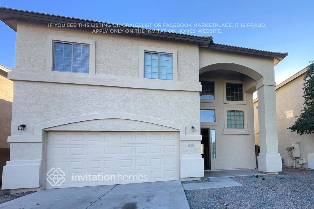 1421 S 123rd Dr in Avondale, AZ - Foto de edificio