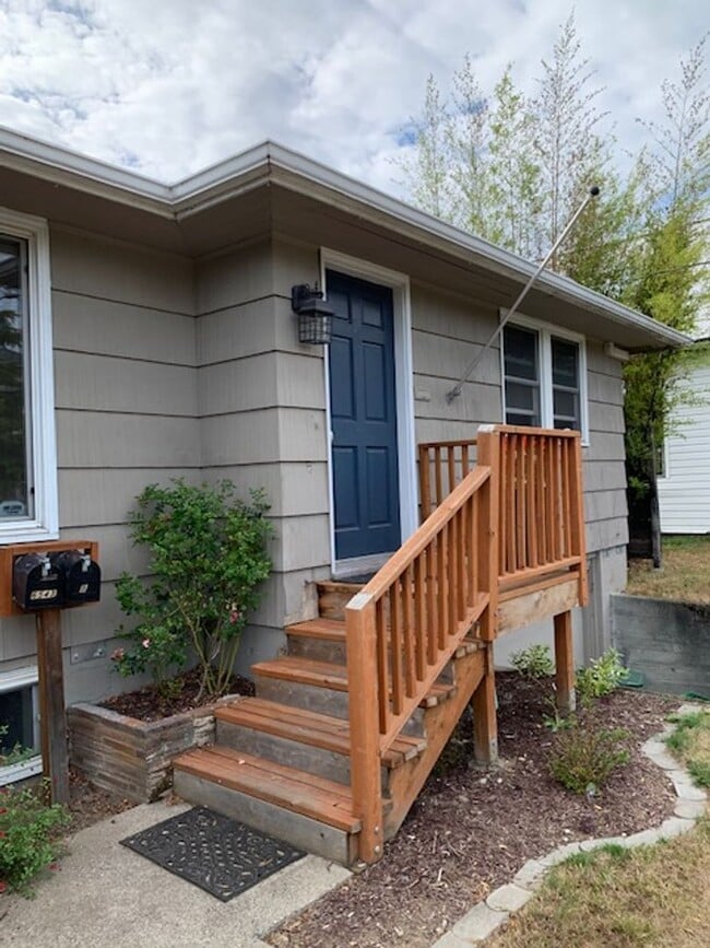 6543 23rd Ave NW in Seattle, WA - Building Photo - Building Photo
