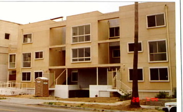 108 W Maple St in Glendale, CA - Building Photo - Building Photo