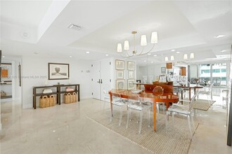 3 Grove Isle Dr, Unit C507 in Miami, FL - Building Photo - Building Photo
