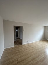 21 Verdun St in Moncton, NB - Building Photo - Building Photo