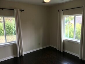 823 Jackson St in Rockwall, TX - Building Photo - Building Photo