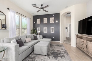 42424 N Gavilan Peak Pkwy in Anthem, AZ - Building Photo