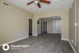 1032 Busac Ave in Jacksonville, FL - Building Photo - Building Photo