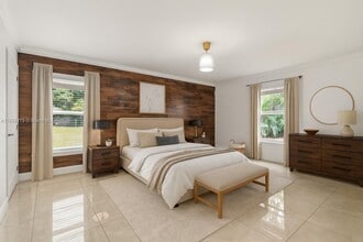 1081 NE 132nd St in North Miami, FL - Building Photo - Building Photo