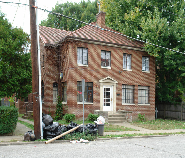 1505 Jackson St in Charleston, WV - Building Photo - Building Photo