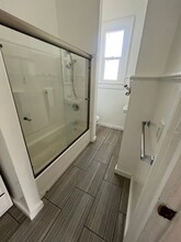 2429 Central Ave in Alameda, CA - Building Photo - Building Photo