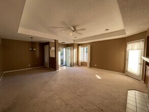 2002 Estella Dr in Manhattan, KS - Building Photo - Building Photo