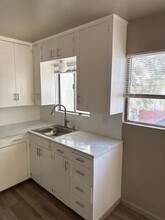 423 N Center St in Turlock, CA - Building Photo - Building Photo