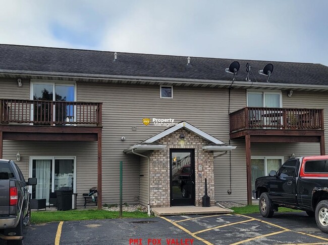 406 N Main St in Black Creek, WI - Building Photo - Building Photo