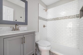 124 Zeb Grindstaff Rd in Elizabethton, TN - Building Photo - Building Photo