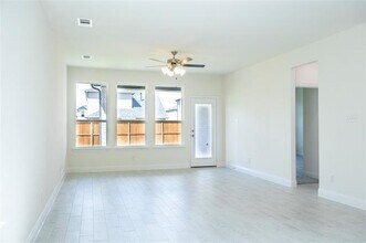 825 Amenduni Ln in Anna, TX - Building Photo - Building Photo