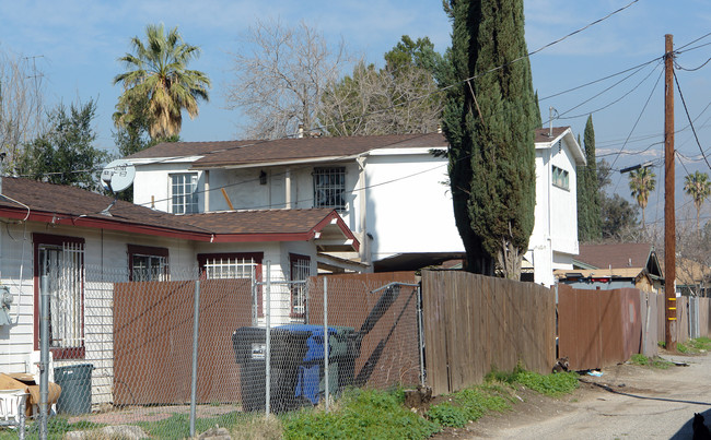 532 W Magnolia Ave in San Bernardino, CA - Building Photo - Building Photo