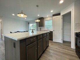 4818 W Pasatiempo Dr